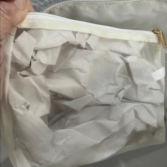 SONIA KASHUK LARGE DOME CASE & EYE BRUSH SET -NWT - Picture 3 of 8